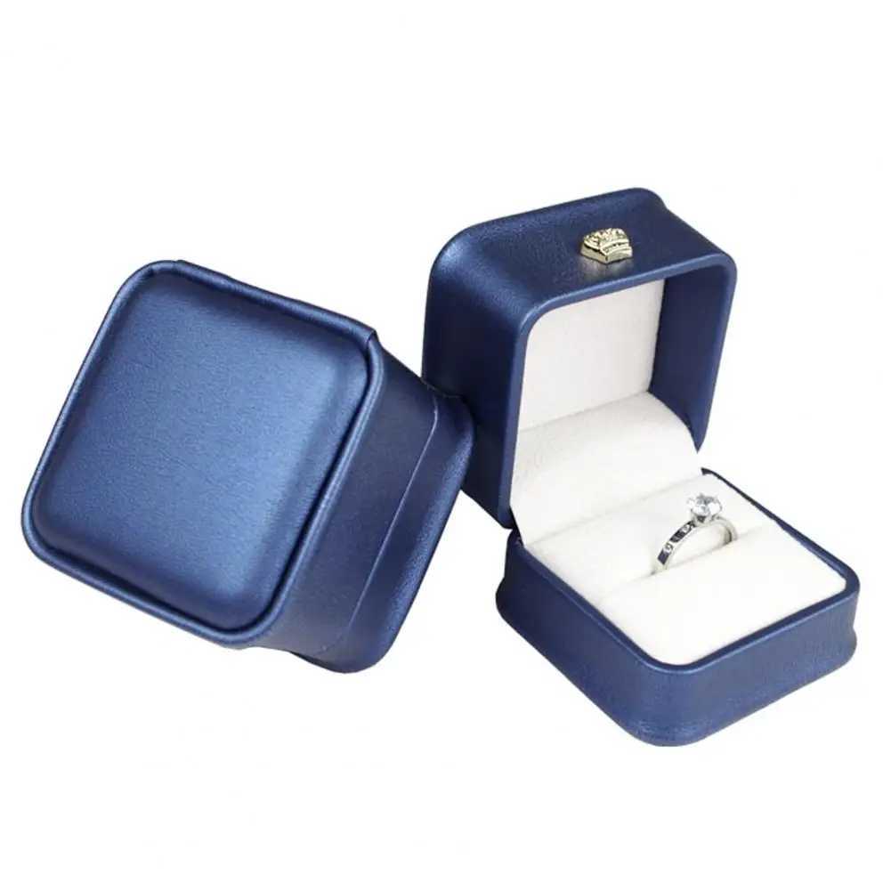 Engagement and Wedding Ring Box Square Velvet Bead Box Display Stand Couple Ring Box Gift Box Ring Display Storage W241019