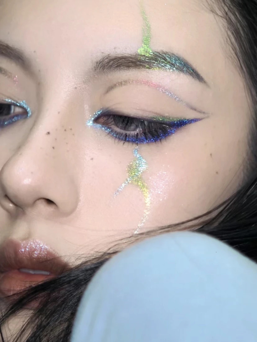 Girlcult eyeliner Chameleon Smooth Film Forming Makeup Keep Fine Glitter Green Glue Pen Halloween Makeup 241018