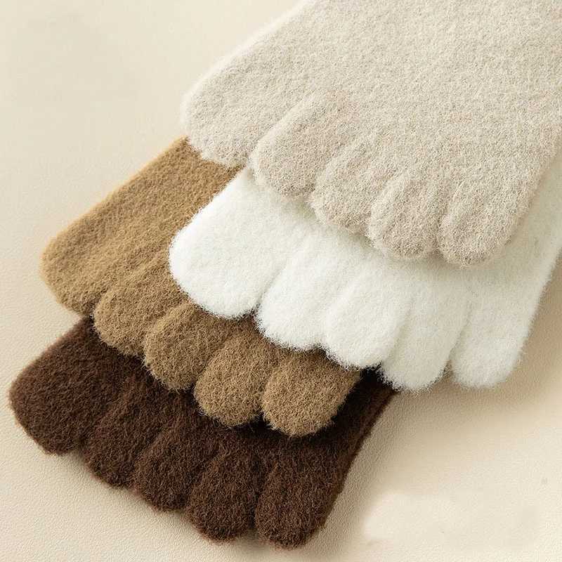 5 Pairs Winter Toe Socks Short Man Thick Solid Keep Warm Elastic Endurable No Heel Fluffy Sleeping Floor Terry 5 Finger SocksXJ241019