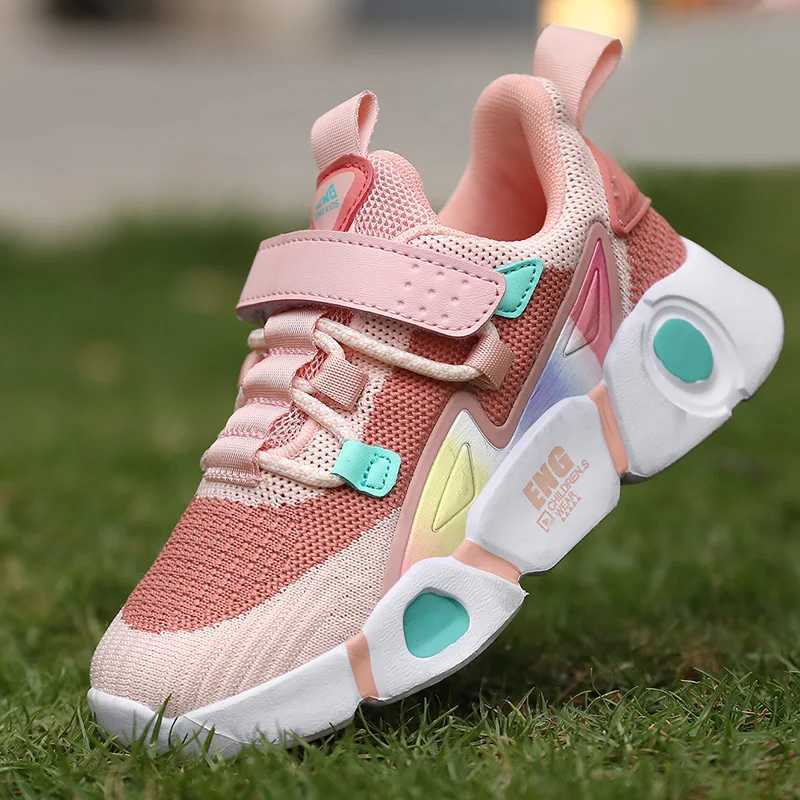 Athletic Outdoor Kids Sneakers Boys Girls Tennis Shoes for Running Athletic Walking Gym Sports Lightweight Breathable H241019