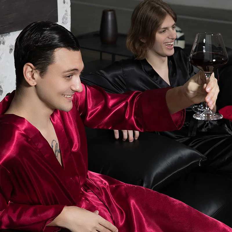 Satin Men Groom Groomsman Wedding Robe Casual Long Sleeve Homewear Intimate Lingerie 2021 Summer New Sleepwear Bathrobe GownXJ241018