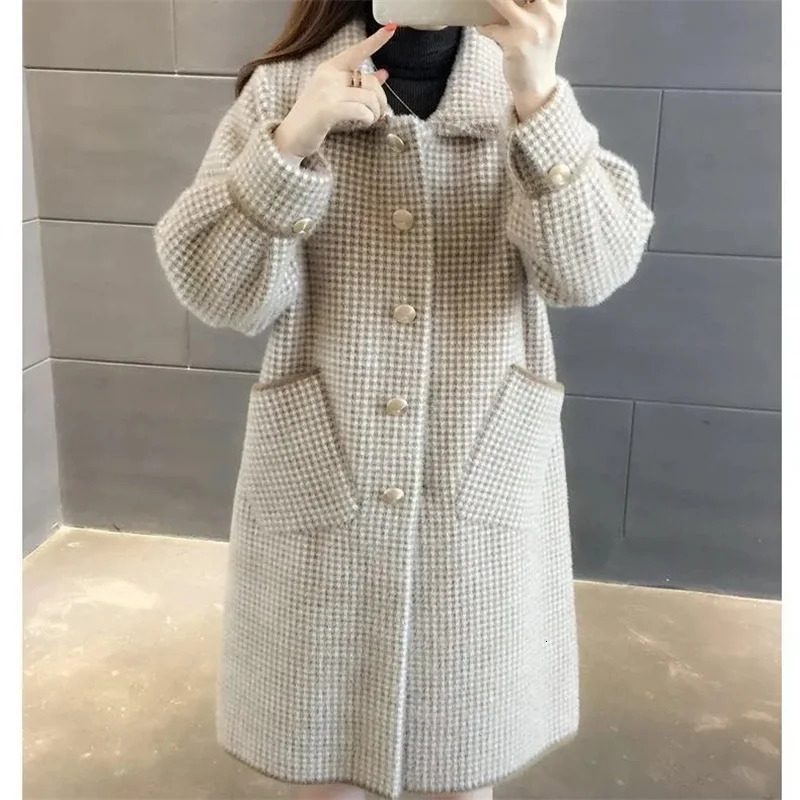 Autumn and winter mink knitted cardigan wool womens sweater medium long thick loose coat wool plain weave large coat 241019