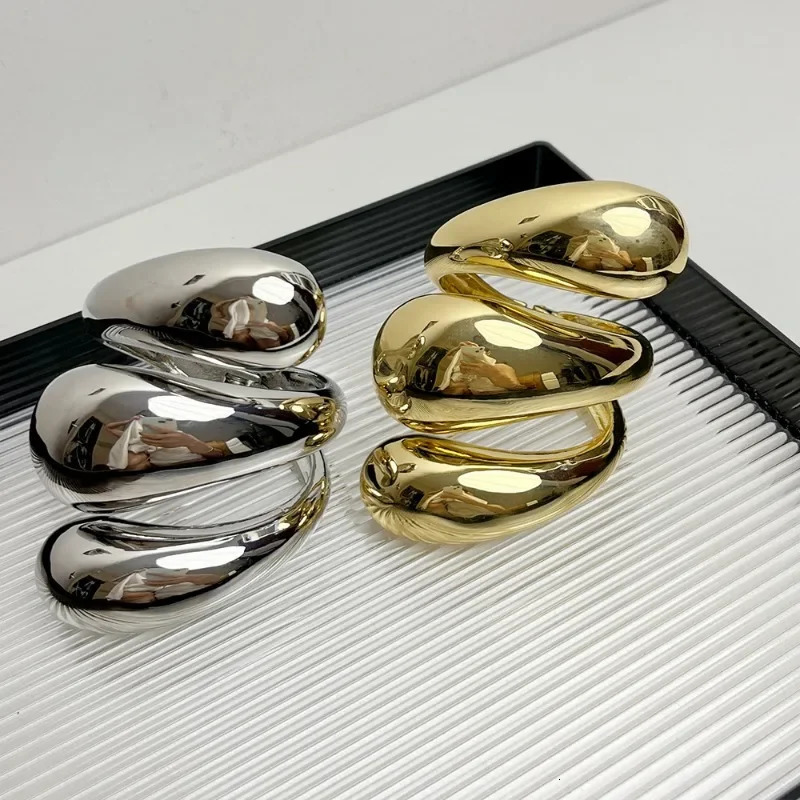 Bilandi Fashion Jewelry European and American designed metal open bracelet suitable for womens party gifts and exquisite accessories 241018