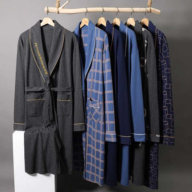 2022 Spring Autumn Bathrobe Men 100% Cotton Sleep Top Kimono Robesfor Male Plaid Robes Long Bath Robe Bride Robe Dressing GownXJ241018
