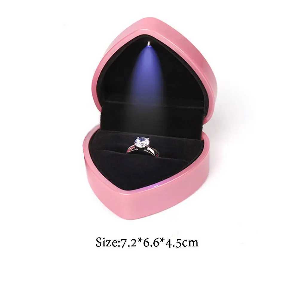 Heart shaped luminous earrings jewelry box jewelry box jewelry box gift ring box packaging decoration box necklace jewelry storage box W241019