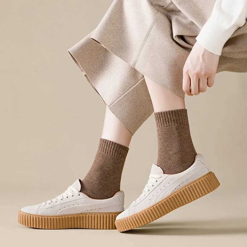 10Pairs Winter Warm Mens Socks Wool Male Women Socks Super Thicker Solid Merino Wool Socks Against Cold Snow TerryXJ241019