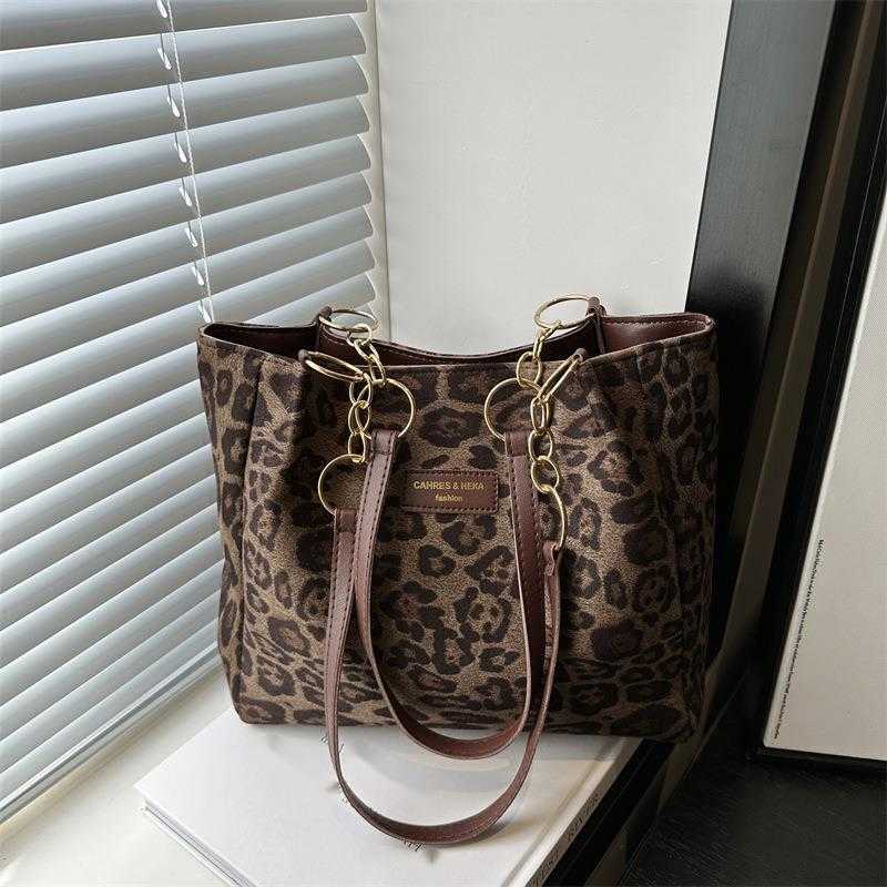 CMM Leisure Commuting Large Capacity Bag for Women Autumn New Item Suede Leopard Print Shoulder Bag Hand Held Tote Bag