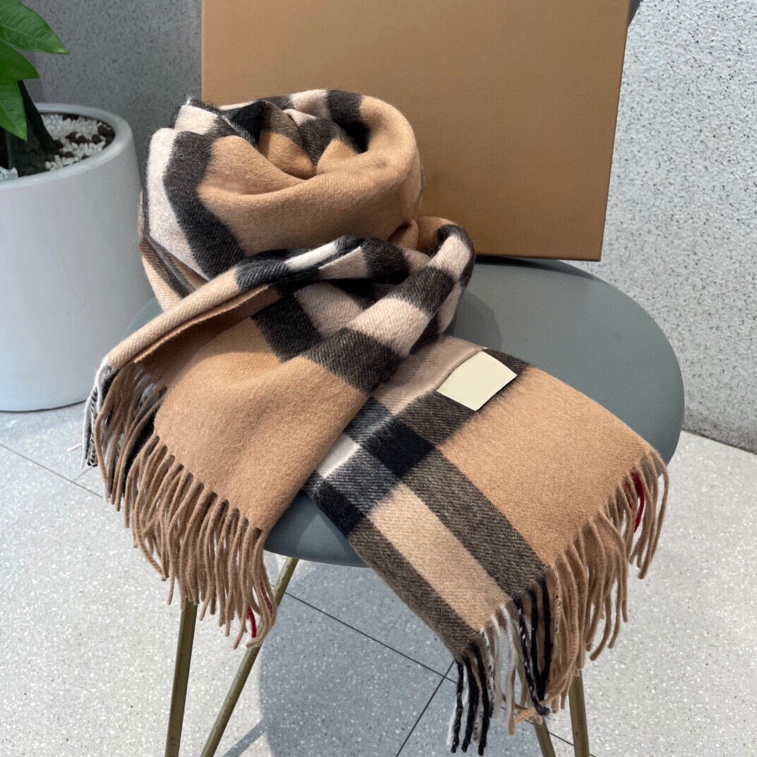 Fashion designer Scarf women scarfs designer men Autumn Winter Wool Cotton Warm Shawl Long Wraps printing Christmas gift Outdoor wholesale womens scarfs