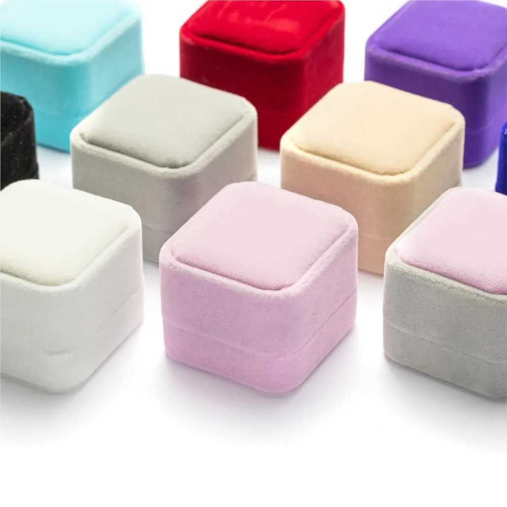 Square red engagement velvet earrings ring box organizer Valentines Day gift wedding ring display jewelry packaging wholesale W241019