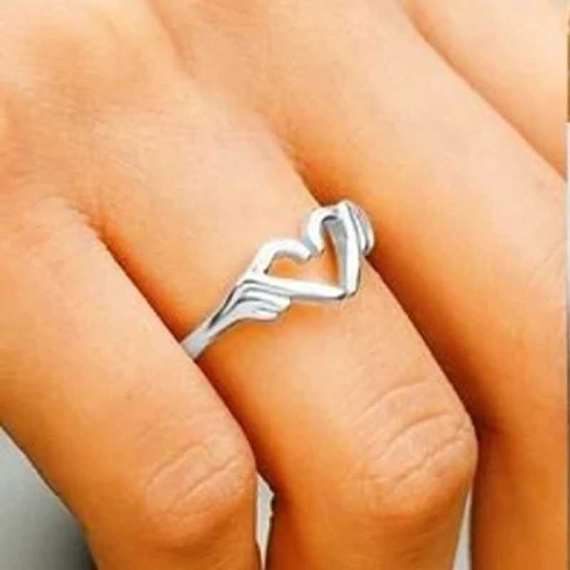 Huitan 925 sterling silver bracelet designed specifically for women simple and stylish smooth finger accessories adjustable for daily party jewelry Y2