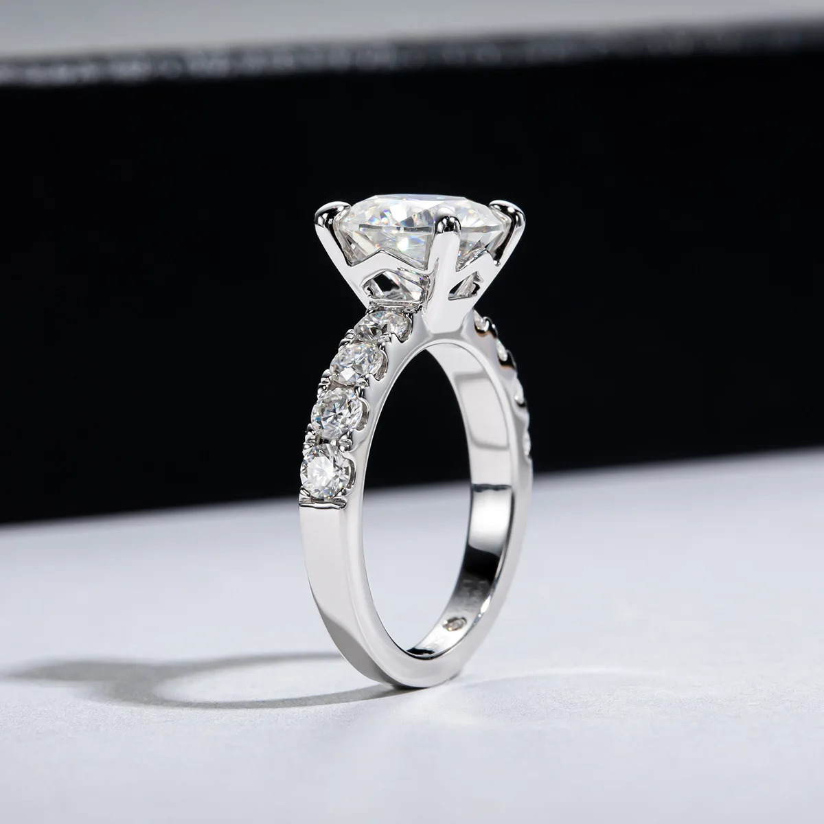 HTOTOH 3.5- Diamond Engagement Ring S925 Silver Round Wedding Ring Exquisite Jewelry 241007