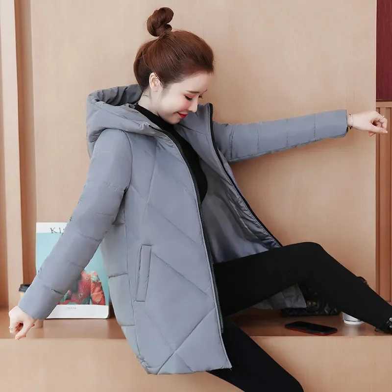 2024 New Winter Women Hooded Jacket Coats Long Parkas Female Down Cotton Overcoat Thick Warm Padded Windproof Casual WindbreakerX241019