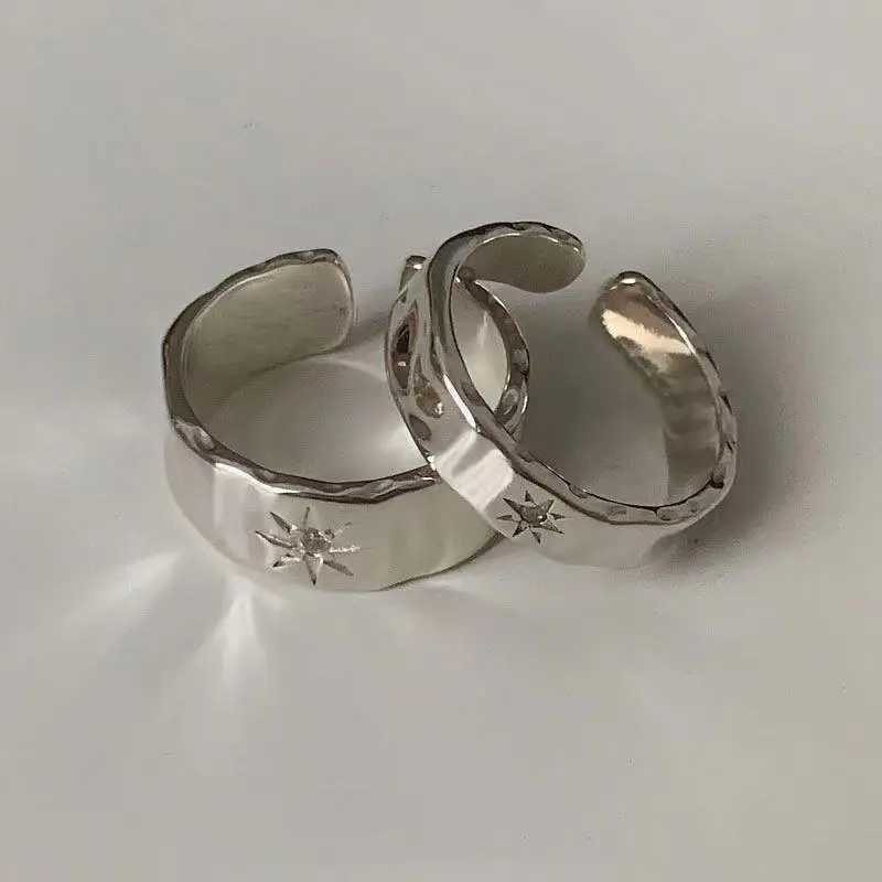 2pcs Y2K Shining Star Open Ring Mens Hip Hop Star Zircon Stainless Steel Ring Punk Neutral Couple Ring Party Jewelry Y241019