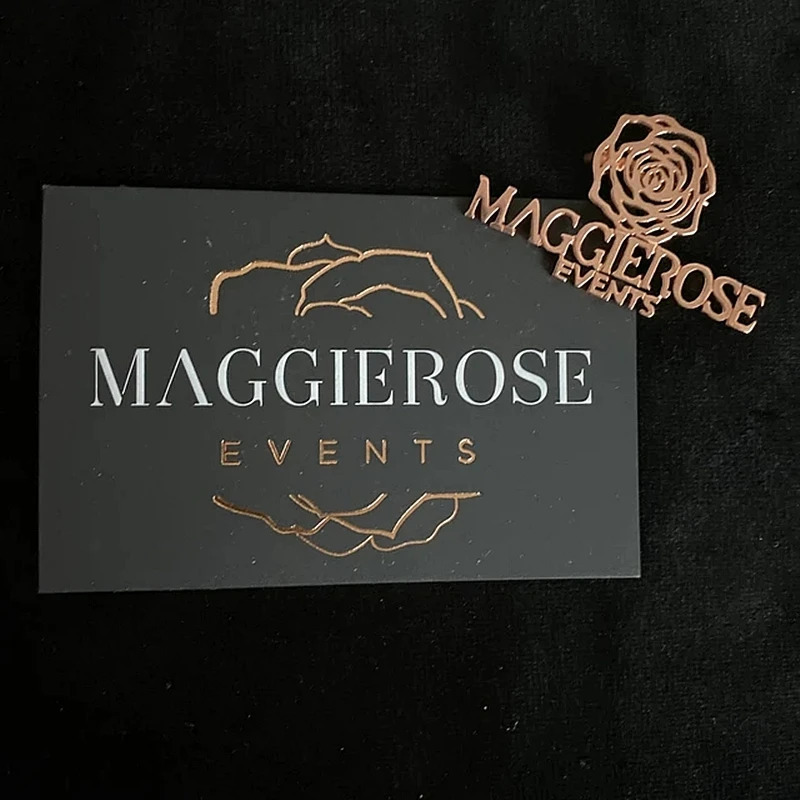 Creative tooth shaped stainless steel custom brooch carving name personalized company name brooch jewelry gift 241018