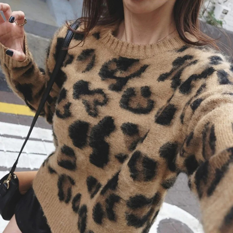 Leopard Print Cashmere Sweater Womens Pullover Mohair Sweater Korean Long Sleeve Knitted Pullover O-Neck Warm Jumping Top 241019