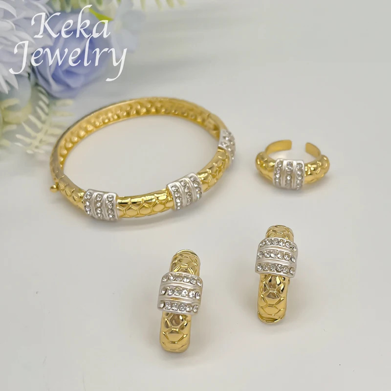 Italian 22k Jewelry Earrings Ring Fashion Women Accessories Copper Quality Dubai Classics Jewelry Set Wedding Party Gift 241105