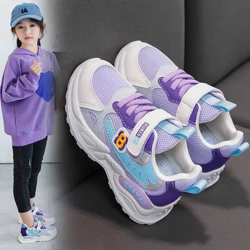 Athletic Outdoor 2024 New Girl Warm Plush Shoes Winter Childrens Casual Leather Shoes Running Sports Shoes Dents Sports Shoes H241019