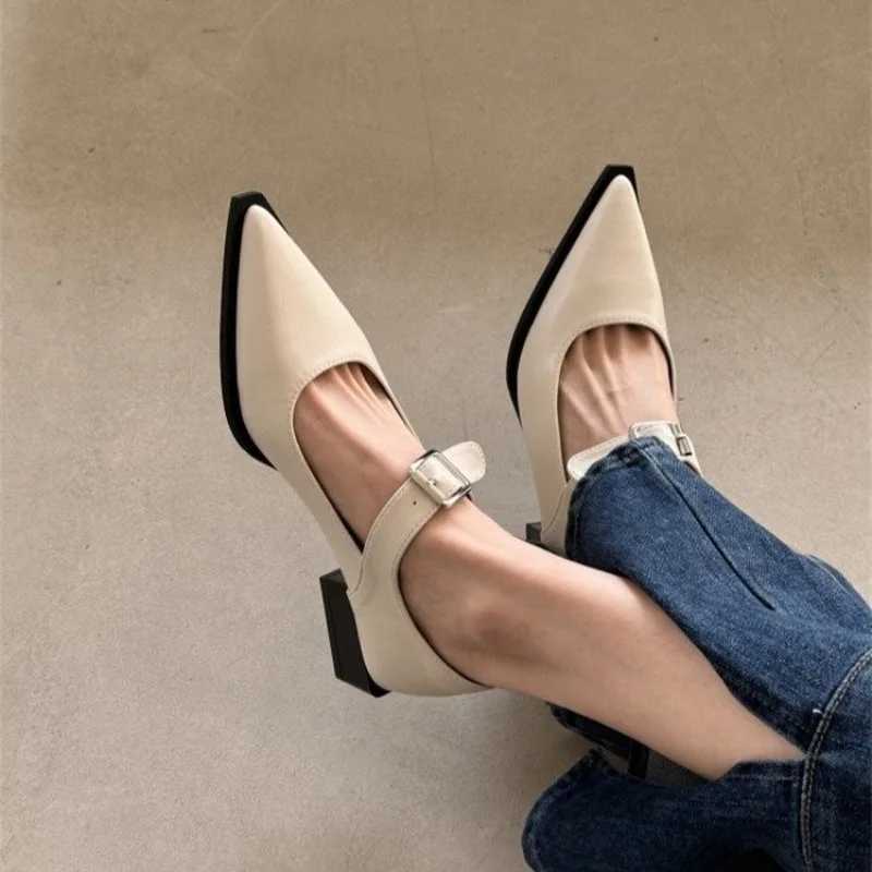Ladies shoes will be launched in 2024 with fashionable and luxurious new styles elegant womens high heels square toe foot pumps solid color high heels