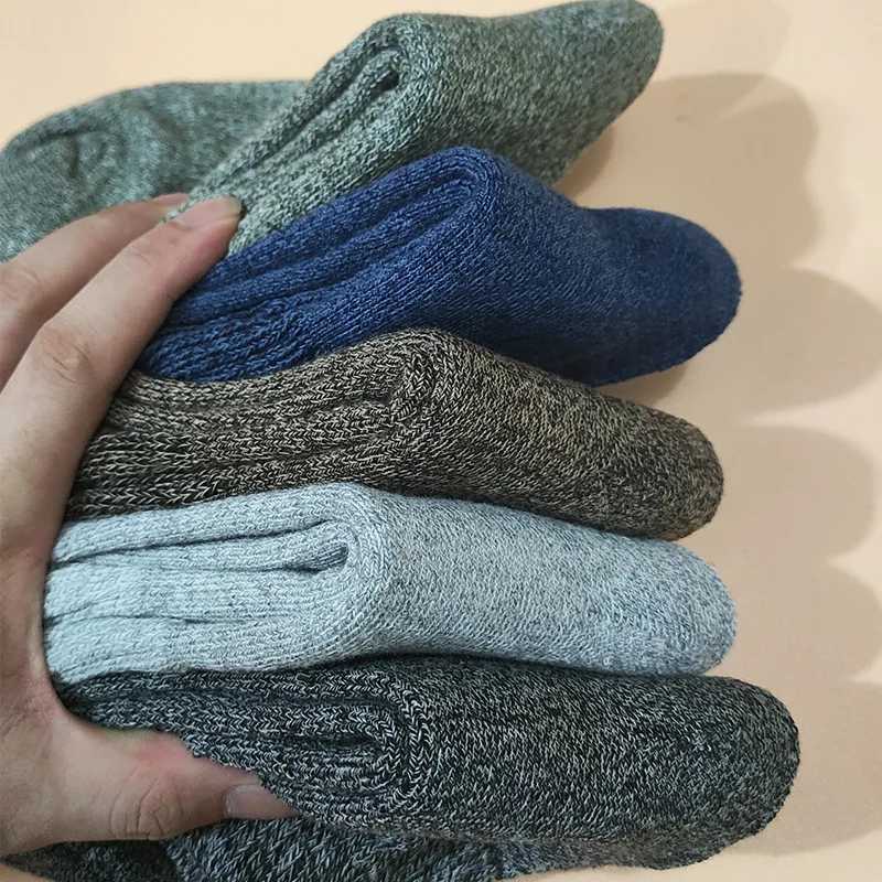 Autumn Winter Mens Thickened Terry SocksMedium Tube Warm Socks Solid ColorTowel Bottom Cotton Socks1Pair EU 35-43 US 5-9XJ241019