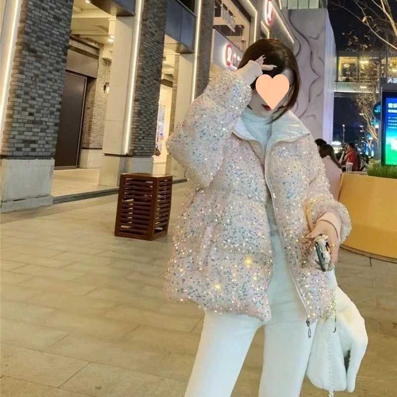 Women's Down Parkas Fashion sequined down cotton jacket womens winter jacket new loose stand up collar short bread jacket warm jacket Y240824KRUZ