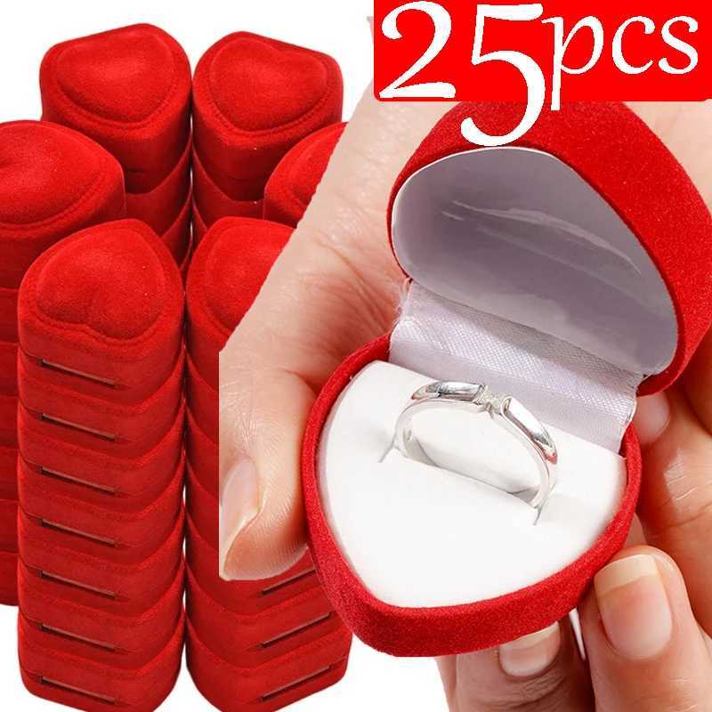 Red velvet heart-shaped ring box new jewelry display box holder wedding ring romantic Valentines Day gift wholesale W241019