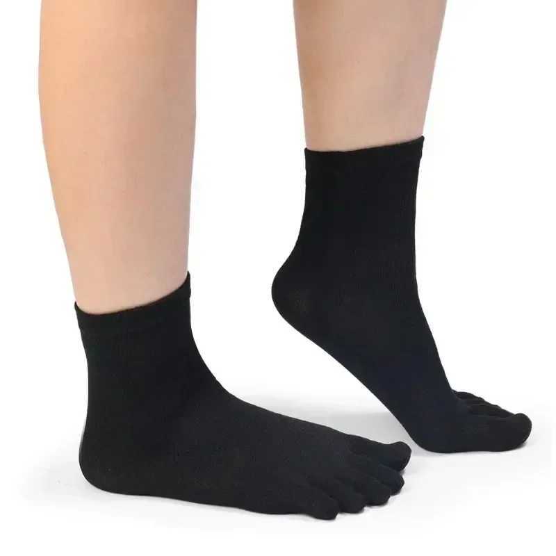 Toe Long Socks Autumn Winter Men Solid Color Warm Cotton Five Fingers Socks Daily Sports Running In Tube Socks Fashion AccessoryXJ241019