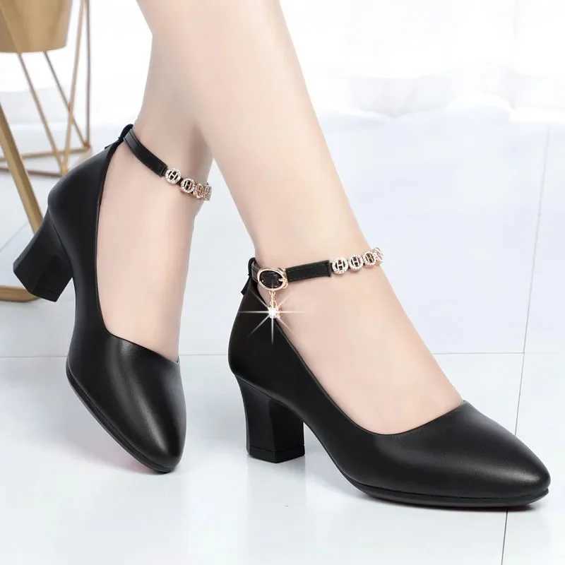Bombas De Mujeres Womens Cute Red Slippery High Heels Womens Casual and Comfortable Autumn Pump Womens Black Shoes G743 Y241019
