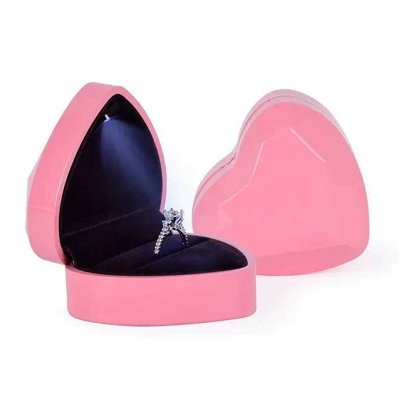 Creative Heart shaped LED Bead Box High end Recommendation Confession Ring Box Bead Box Pendant W241019