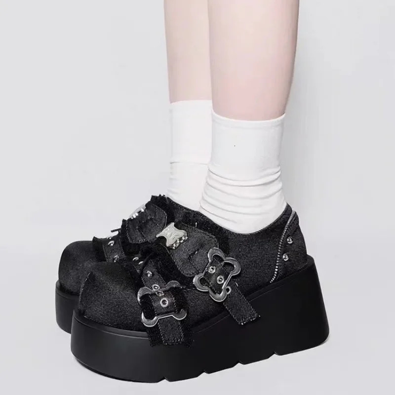 Punk metal chain block platform ankle boots for women 2024 winter Y2K thick soled denim boots for women Black Gothic Lolita shoes 241018