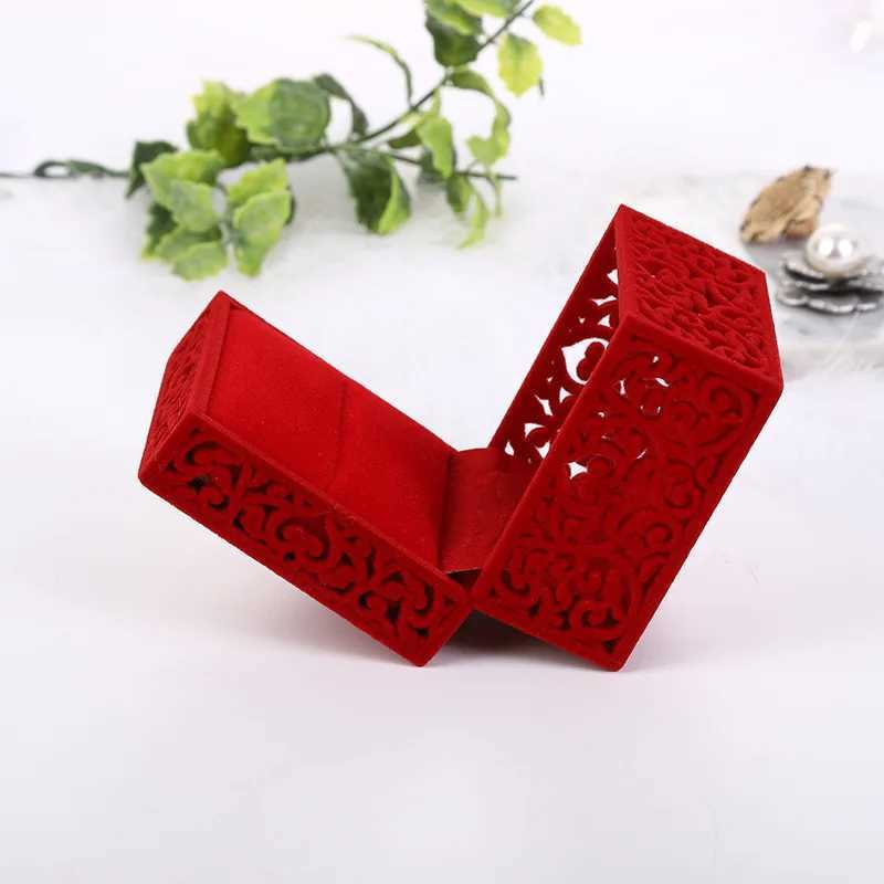 New Red Velvet Ring Box Hollow Couple Double Ring Bearing Box for Wedding Engagement Gifts Jewelry Organizer Packaging Box 2022 W241019