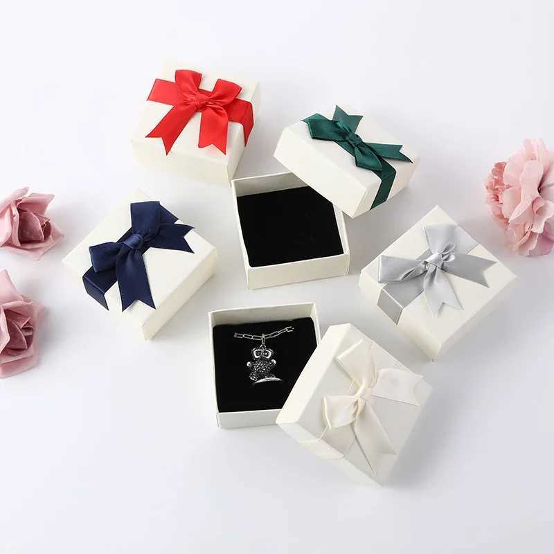 Butterfly ribbon jewelry box bracelet ring earring necklace pendant square jewelry display packaging gift box 7.5x7.5x3.5cm W241019