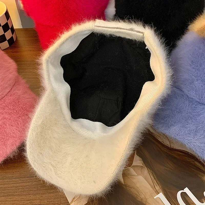 Ins Solid Color Rabbit Hair Baseball Caps Women Autumn and Winter Korean Versatile Warm Show Face Small Plush Duck Bill Hat 241009