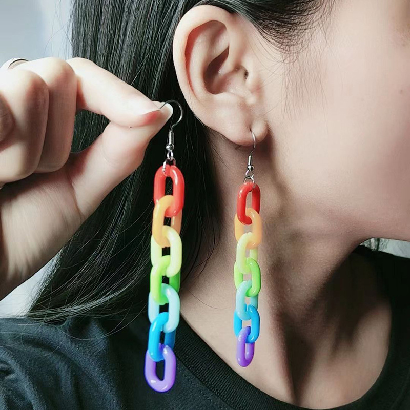 European Popular Acrylic Rainbow Chain Earring for Women Handmade Long Colorful Dangle Ear Clip Hook Earrings Club Charms Jewelry Accessories Wholsale