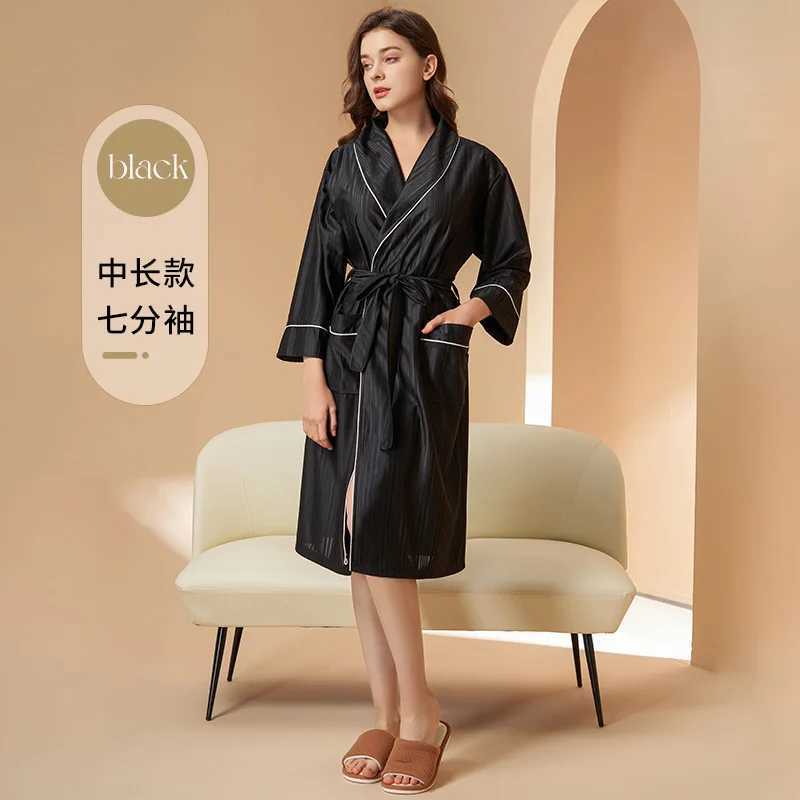Fashion Bathrobe New Style Thin Men Robes V Neck Mens Sexy Sleepwear Summer Male Kimono Long Sleeve PajamasXJ241018