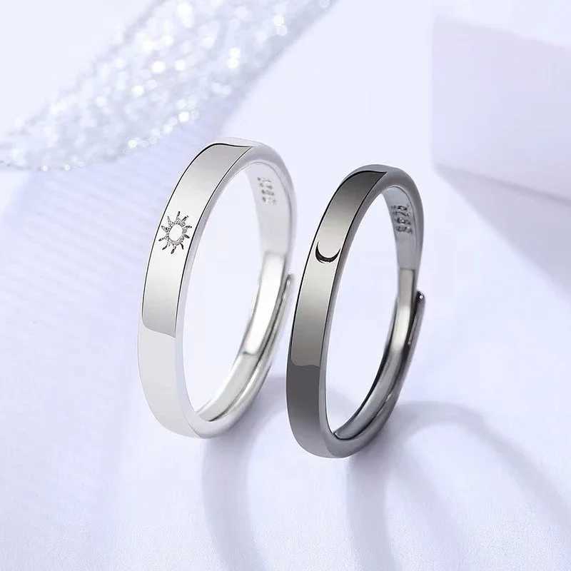 Classic Sun Moon Womens Open Couple Ring 2023 New Trend Charm Black Star Ring Jewelry Wedding Anniversary Gift Y241019