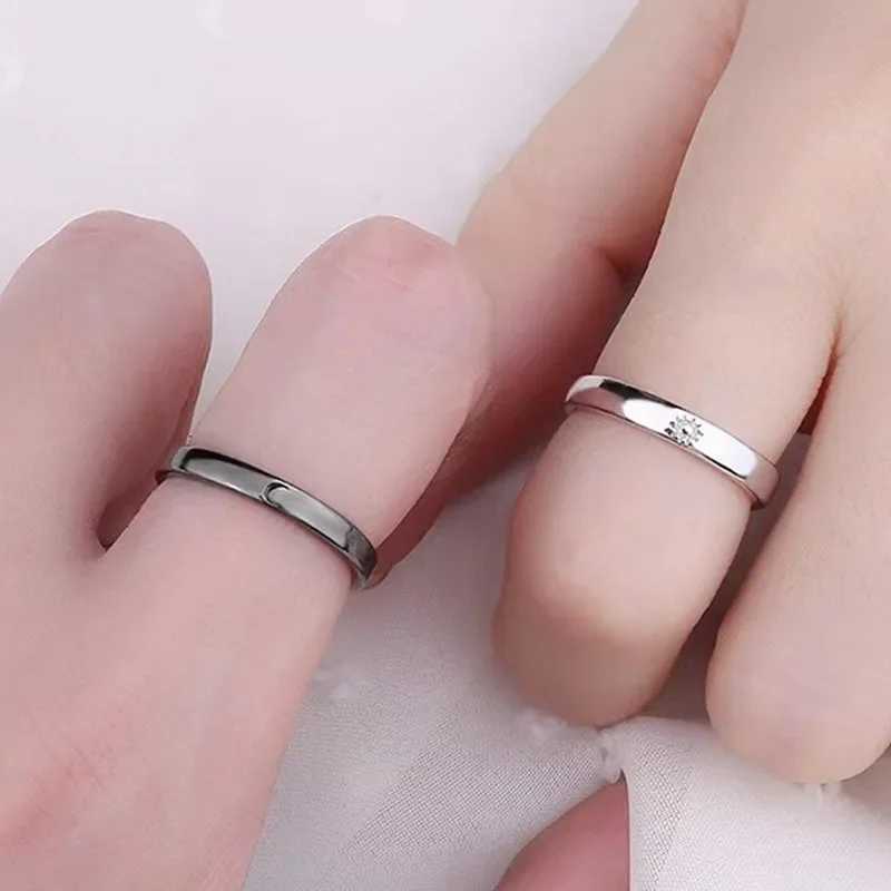 Classic Sun Moon Womens Open Couple Ring 2023 New Trend Charm Black Star Ring Jewelry Wedding Anniversary Gift Y241019
