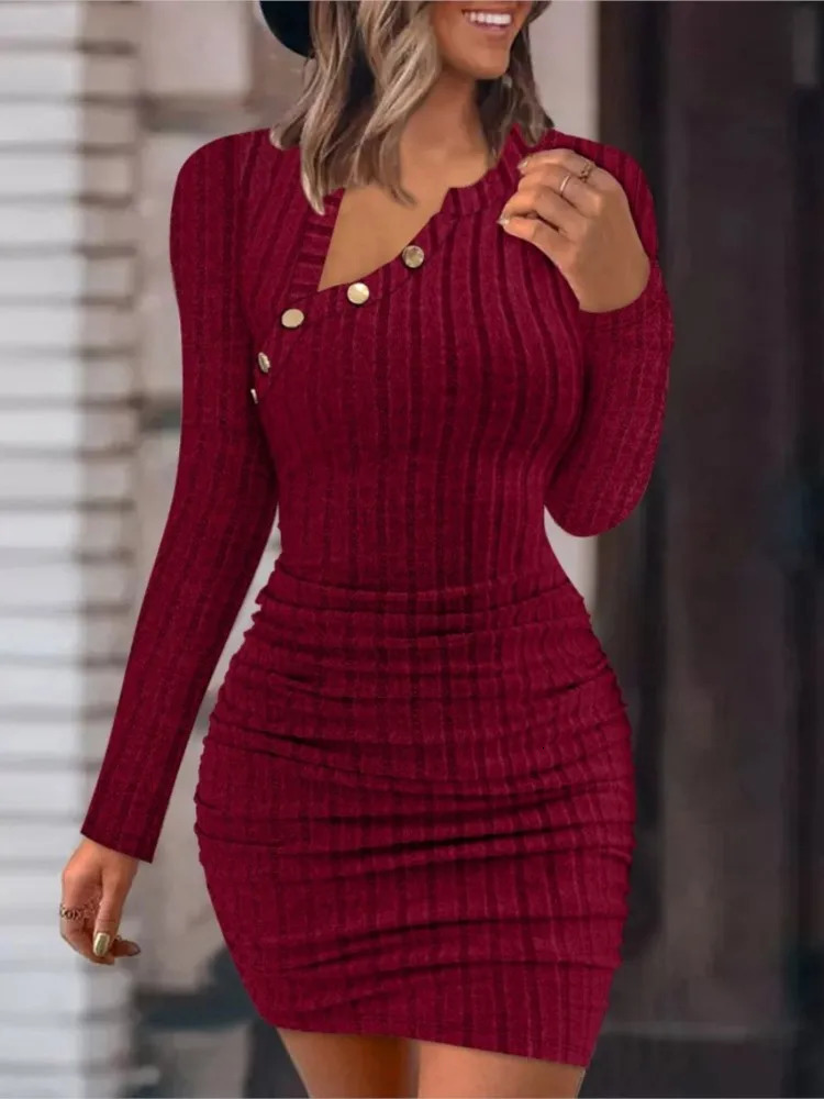 Fall/Winter Solid Color Tight Dress 2024 Elegant Long Sleeve Mini Dress Fashion Womens Round Neck Button Slimming Dress 241017
