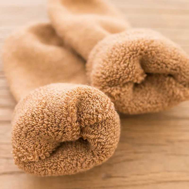 5 Pairs/Lot Mens Winter Super Thick Wool Socks Thick Terry Socks Mens High-quality Mid-tube Socks Solid Color Thick Snow SocksXJ241019