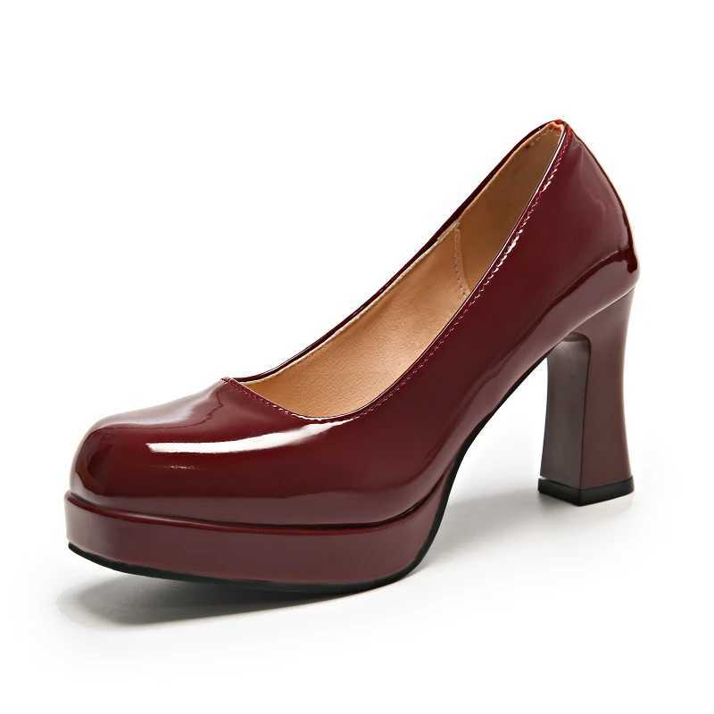 Womens Pump 2024 Summer New Fashion Pump Classic Patent Leather Sexy High Heels Womens Shoe Platform Womens Wedding Shoes Y241019
