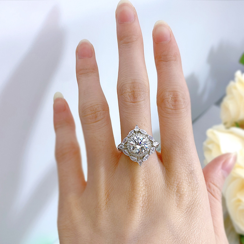 2024 Handmade Gorgeous SParkling Wedding Rings Luxury Jewelry Real 100% 925 Sterling Silver Round Cut White Moissanite Diamond Gemstones Party Women R