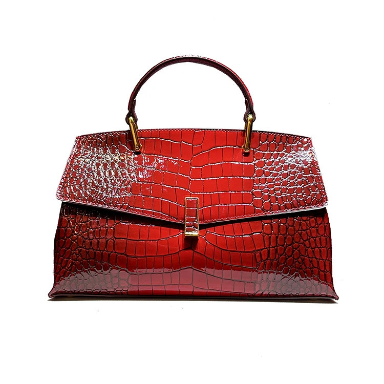 and fashionable leather womens handbag with pattern womens shoulder messenger red bag large capacity portable shell bag 241018