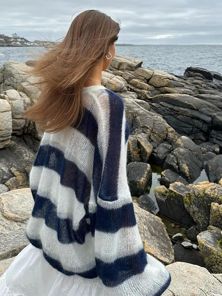 Black White Stripe With Scarf Knitted Cardigan Women Casual V Neck Long Lantern Sleeve Sweater 2024 Autumn Lady Elegant Knitwear 241009