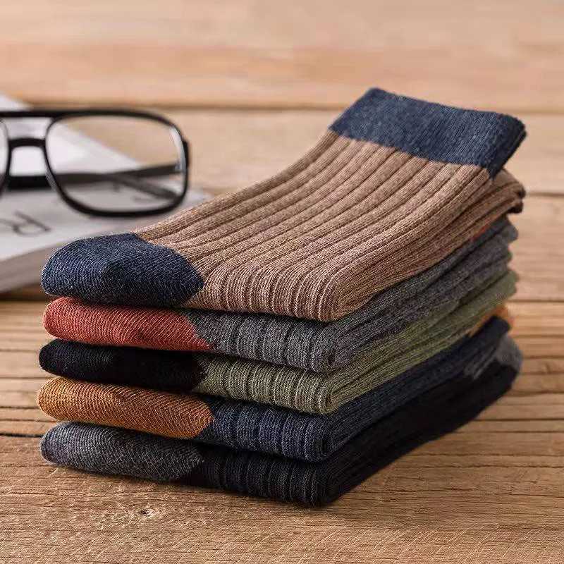 5 Pairs Autumn Winter Men Thickened Warm Socks High Quality Versatile Vintage Warm Comfortable Striped Mid Tube Sports SocksXJ241019