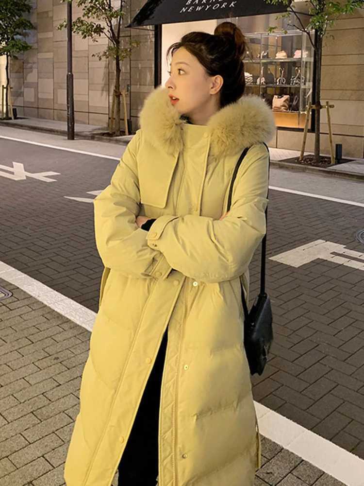 Winter Big Fur Collar Warm Parka Down Jackets Women White Duck Down Jacket Hooded Thick Neck Long Knee Length Down Coat FemaleX241019