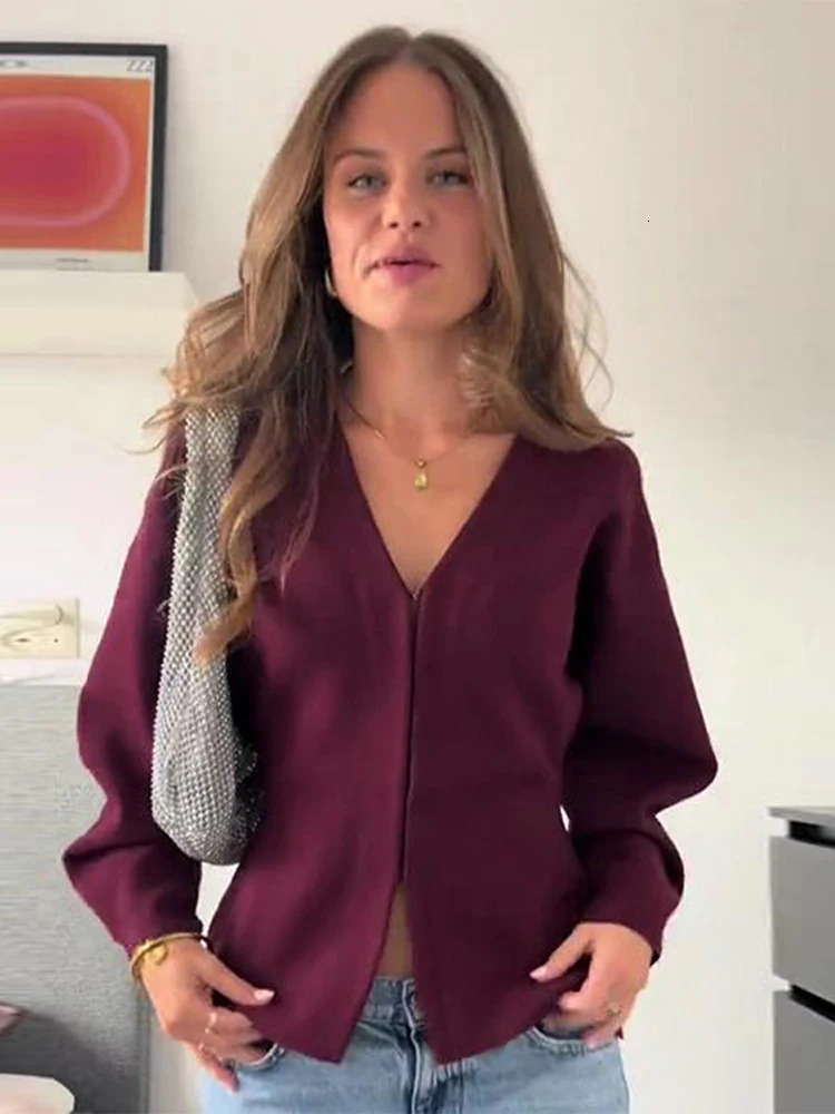 Casual Knitted Womens 2-piece V-neck Long sleeved Sweater A-line Ski Wine Red Womens Set Autumn Fashion Womens Wear 241018