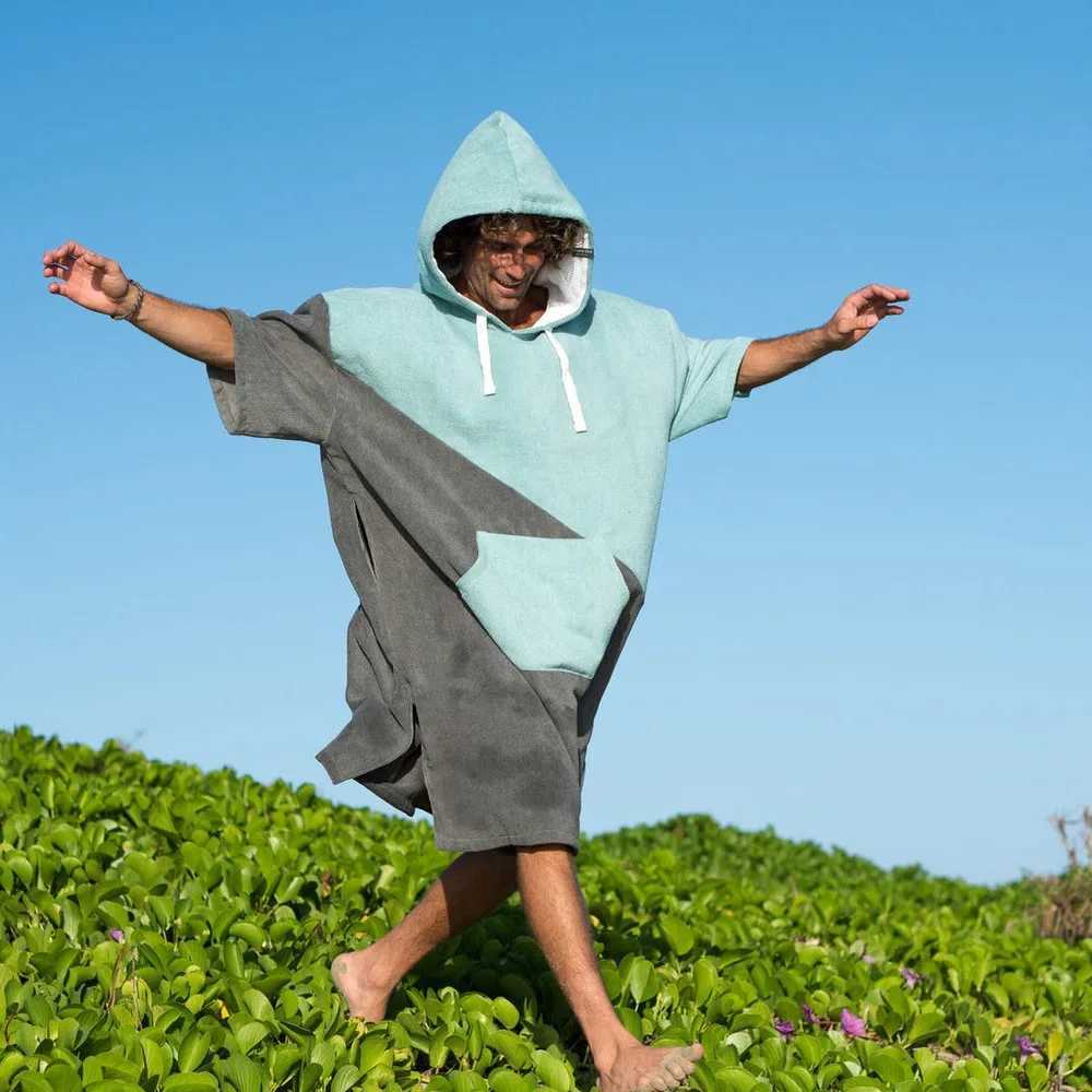 2024 Beach vacations swimming traveling and surfing poncho for adult teenager children easy to take on bathrobeXJ241018