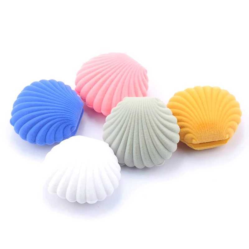 Hot and Cute Velvet Jewelry Container Earrings Wedding Ring Box Necklace Bracelet Display Gift Box Bracket W241019