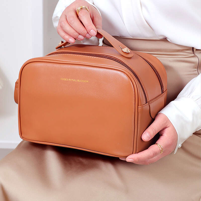 Large-Capacity Box Storage Large Women's Leather Travel Bag Cosmetic Organizer