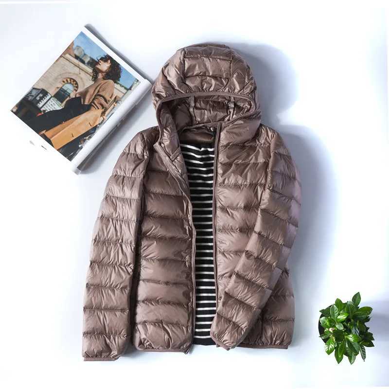 New Women Thin Down Jacket White Duck Ultralight Jackets Autumn and Winter Warm Coats M-5XL Portable Outwear Down Jacket WomenX241019