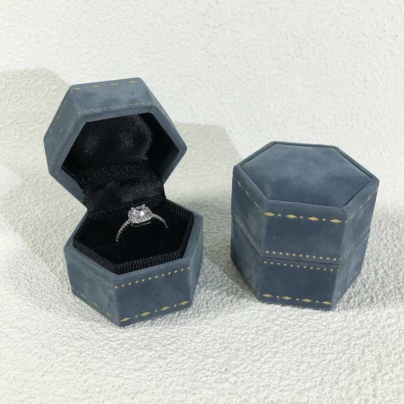 New hexagonal velvet ring box for engagement suggested wedding ring box jewelry storage display box vintage high-end jewelry box W241019